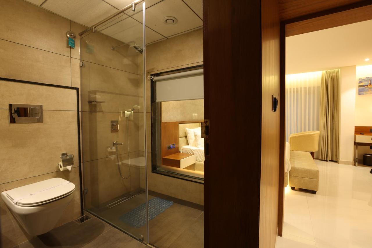 Royal Plaza Suites By Rak Rooms, Mangaluru Zewnętrze zdjęcie