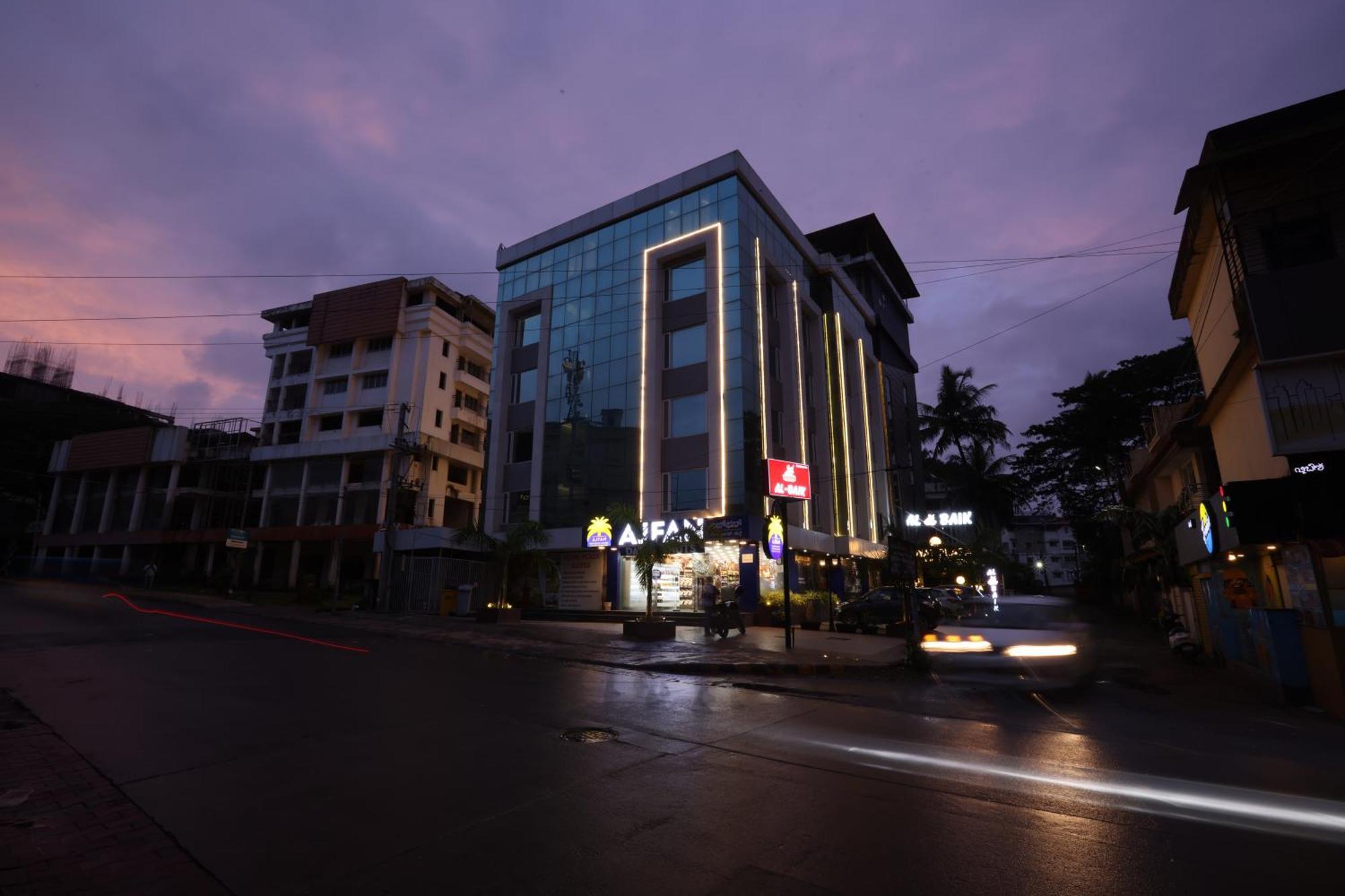 Royal Plaza Suites By Rak Rooms, Mangaluru Zewnętrze zdjęcie