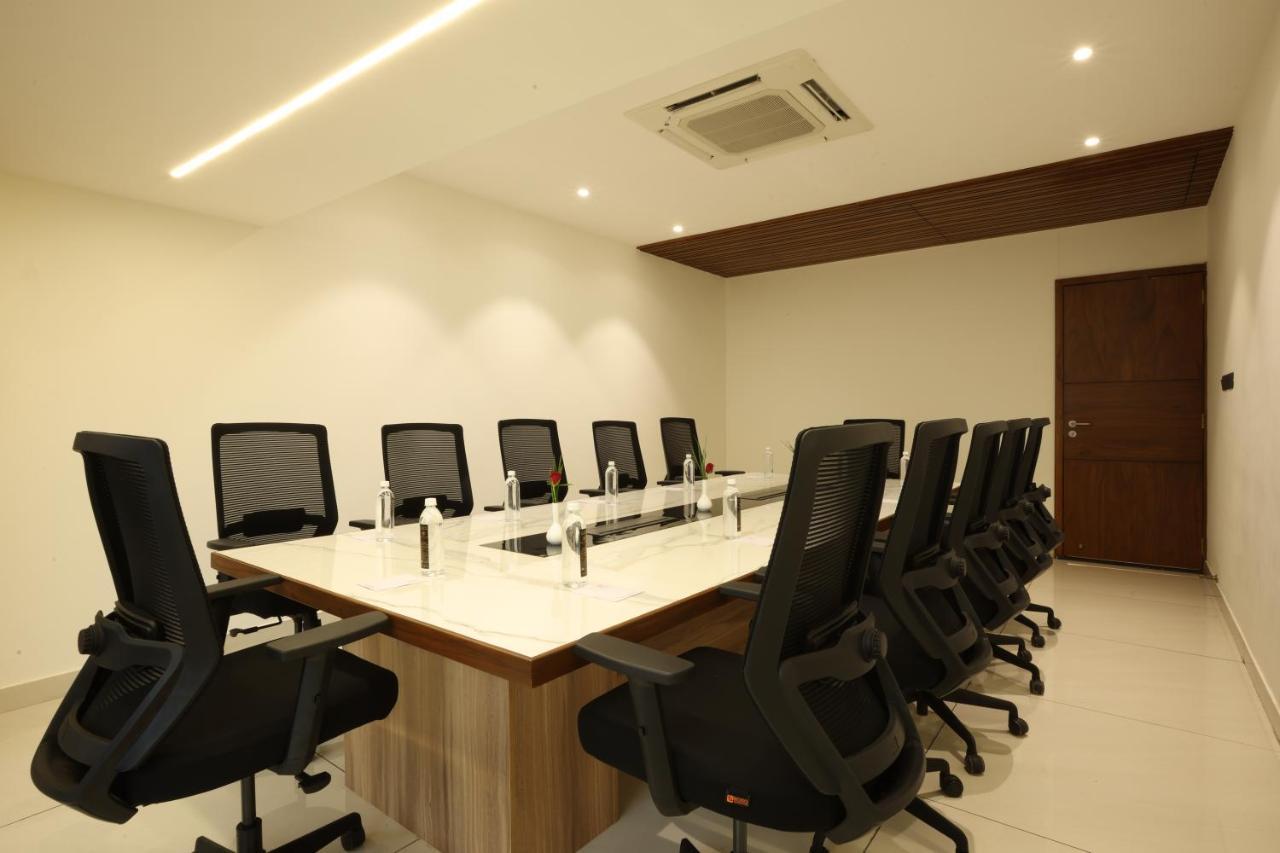 Royal Plaza Suites By Rak Rooms, Mangaluru Zewnętrze zdjęcie