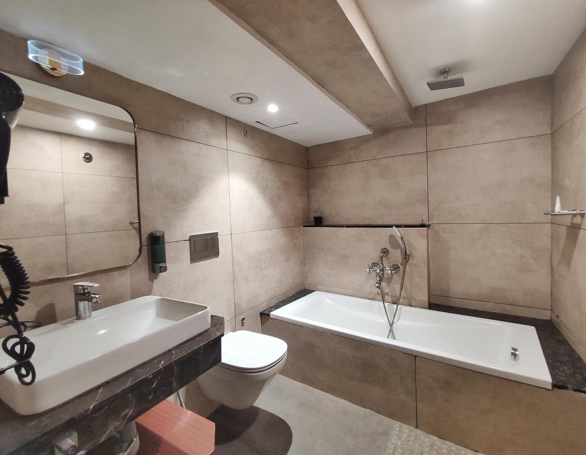 Royal Plaza Suites By Rak Rooms, Mangaluru Zewnętrze zdjęcie